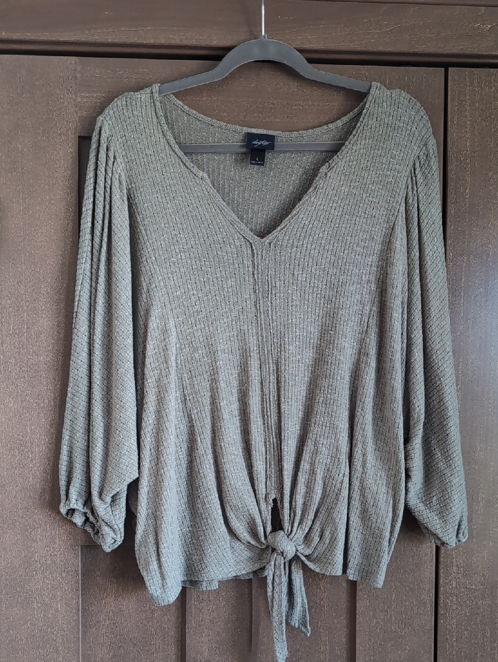 Daytrip Olive Ribbed V-Neck Tie-Front Tunic
